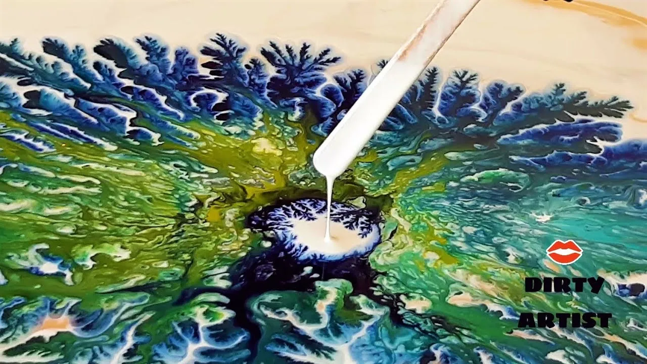 Fractal Art - How Big? "Dirty Dendrites" - Acrylic Pouring / Fluid Art