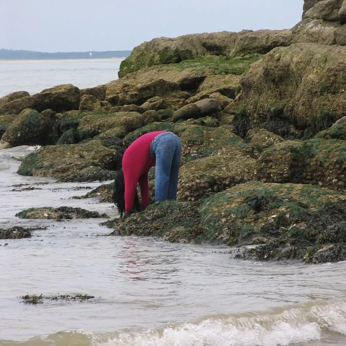 30 Realistic Mannequins Placed Around The World To Mess With People By Mark Jenkins