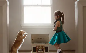 I Photograph My Daughter Together With Our Dog To Show The Inseparable Bond Between Them (18 Pics)