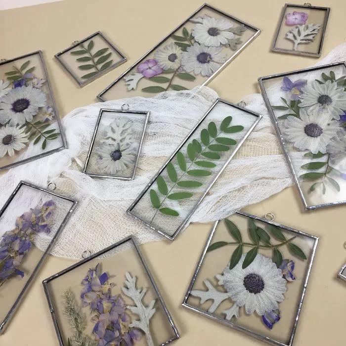 Three Years Ago, I Picked Up A New Hobby Of Making Flower Herbariums And Here Is My Progress So Far (26 Pics)