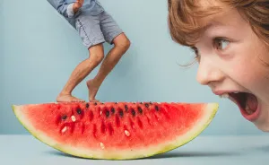 We Took Fun Pics Of Our Family With Giant Tropical Fruits (No Photoshop)