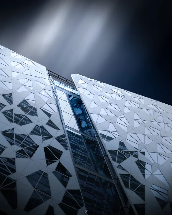 I Look For Stillness In A Busy World And Here Are My 14 Architectural Photos