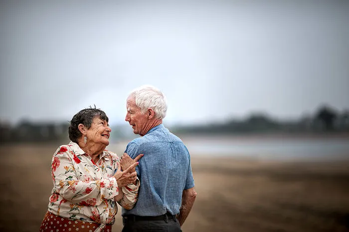 I Asked Elderly Couples To Pose For Engagement-Style Photos, And Here Is How True Love Looks