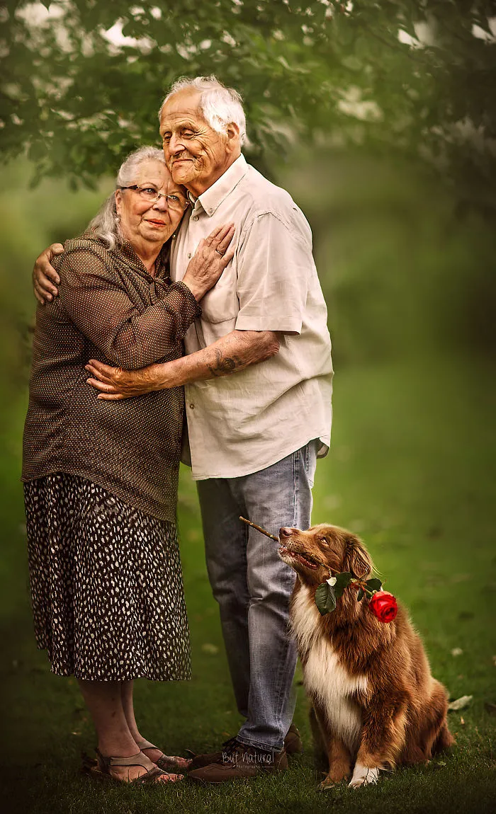 I Asked Elderly Couples To Pose For Engagement-Style Photos, And Here Is How True Love Looks
