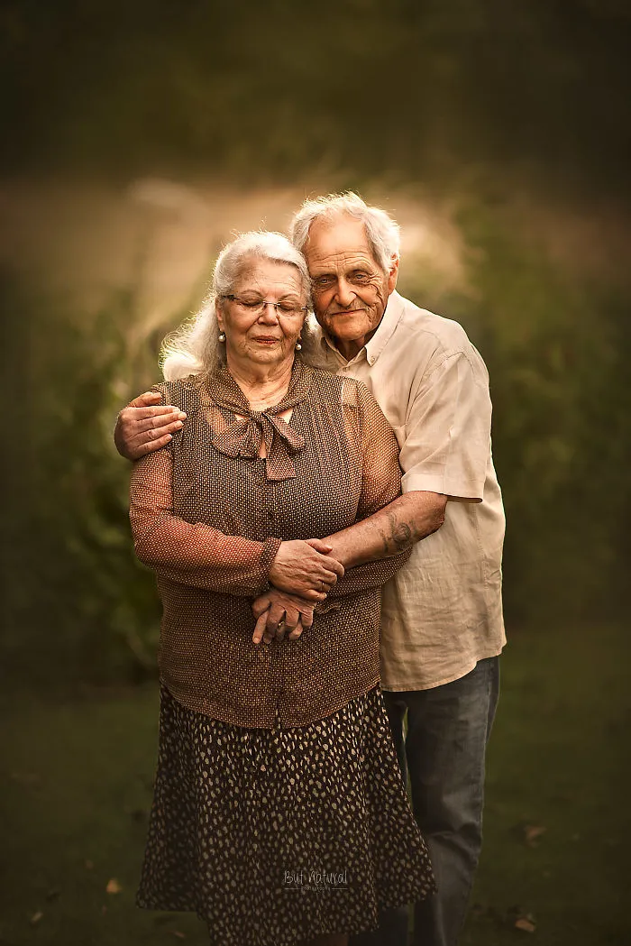 I Asked Elderly Couples To Pose For Engagement-Style Photos, And Here Is How True Love Looks