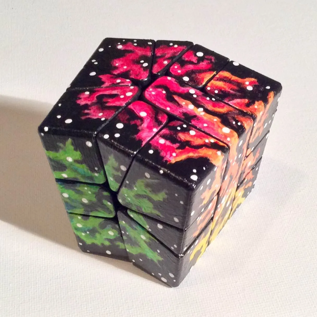 I Gave Up Canvas, Now I Paint On Rubik's Cubes.