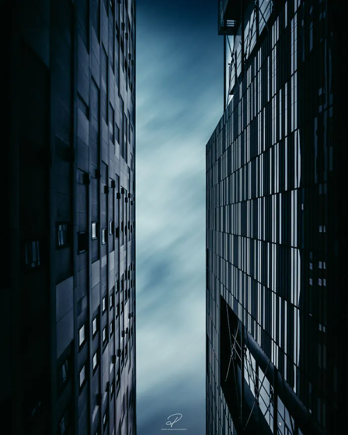 I Look For Stillness In A Busy World And Here Are My 14 Architectural Photos
