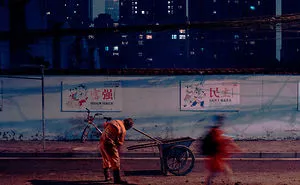 “Shikumen” Lane Houses Are Being Torn Down Across Shanghai, And I Wanted To Capture These Historic Streets Before It Was Too Late (22 Pics)