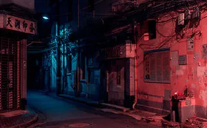 “Shikumen” Lane Houses Are Being Torn Down Across Shanghai, And I Wanted To Capture These Historic Streets Before It Was Too Late (22 Pics)