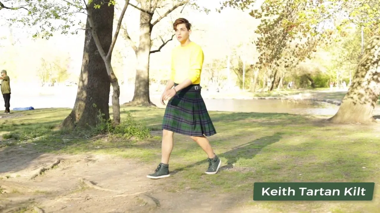 What To Wear Under A Kilt