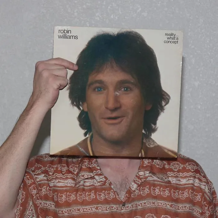 People Blend Themselves In With Vinyl (73 Pics)