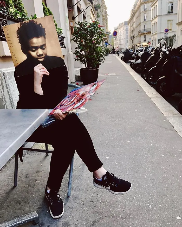People Blend Themselves In With Vinyl (73 Pics)