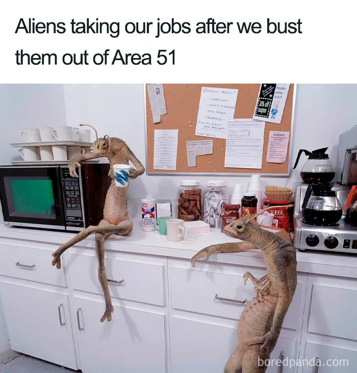 1.2M People Are Saying They're Gonna Storm Area 51 And Here Are 30 Funny Memes About It
