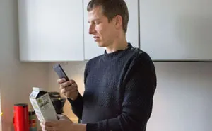 People Share Their Experiences With An App That Allows You To Help A Blind Person By 'Seeing' For Them