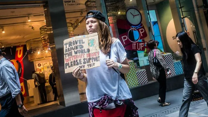 Begpacker In Hong Kong