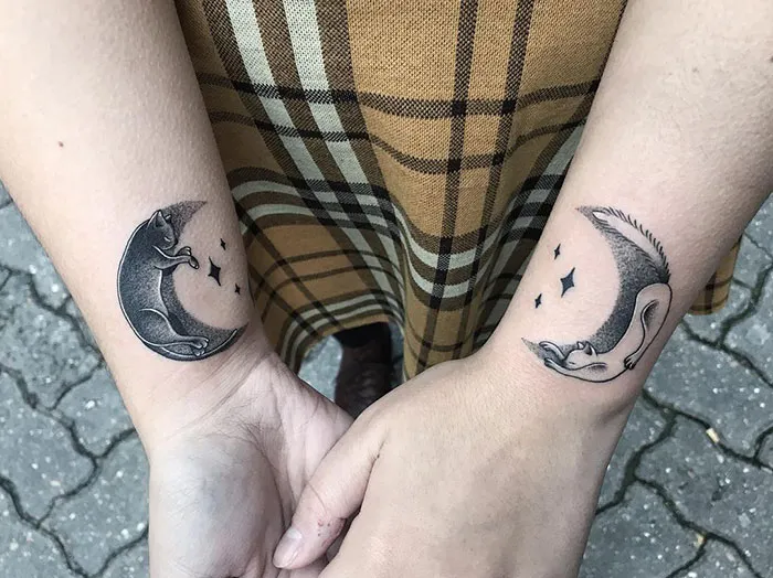 40 Personas que se hicieron preciosos tatuajes de gatos