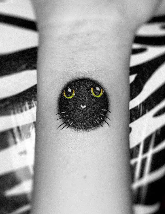 40 People Who Got Absolutely Awesome Cat Tattoos
