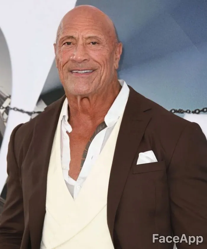 FaceApp Filter Shows What You'll Look Like When You're Older And People Post The Results (30 Pics)