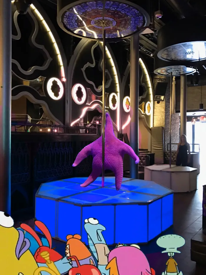 Someone Finds A Patrick-Lookalike Starfish At An Aquarium, Inspires A Funny PS Battle (20 Pics)
