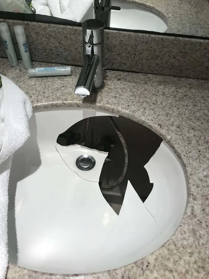 A Previous Hotel Guest Did This In A Miami Beach Hotel