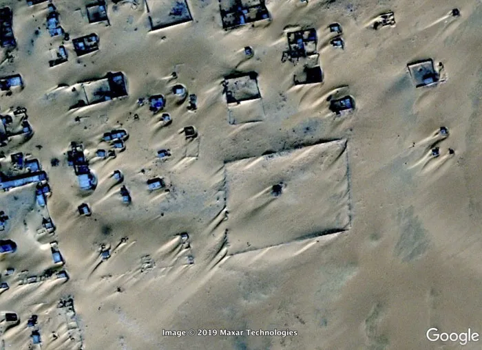 Este hombre comparte 30 de sus descubrimientos más interesantes en Google Earth (Nuevas imágenes)