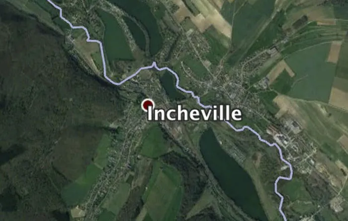 Guy Searches For Interesting Things On Google Earth And Here's 30 Of His Best Finds
