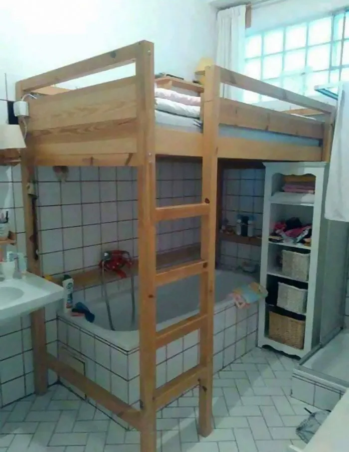 Attached Bath And Bedroom