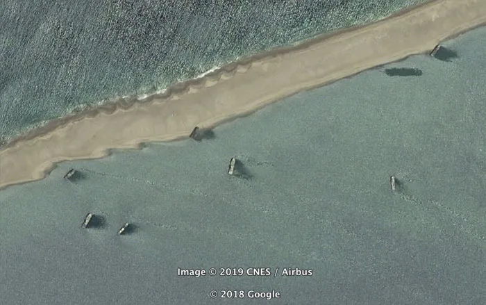 Guy Searches For Interesting Things On Google Earth And Here's 30 Of His Best Finds
