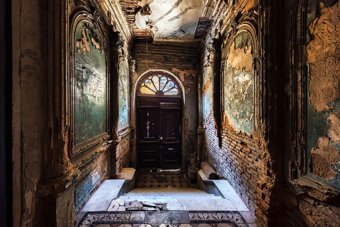 All Over The Place - The Heavily Decayed Entrance