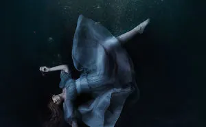 I Create Underwater Worlds.
