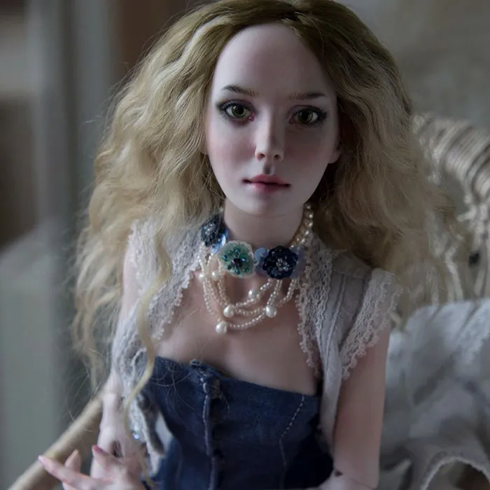 A Couple From Russia Creates Extremely Realistic Dolls (70 Pics)