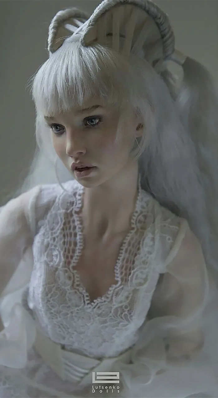 A Couple From Russia Creates Extremely Realistic Dolls (70 Pics)