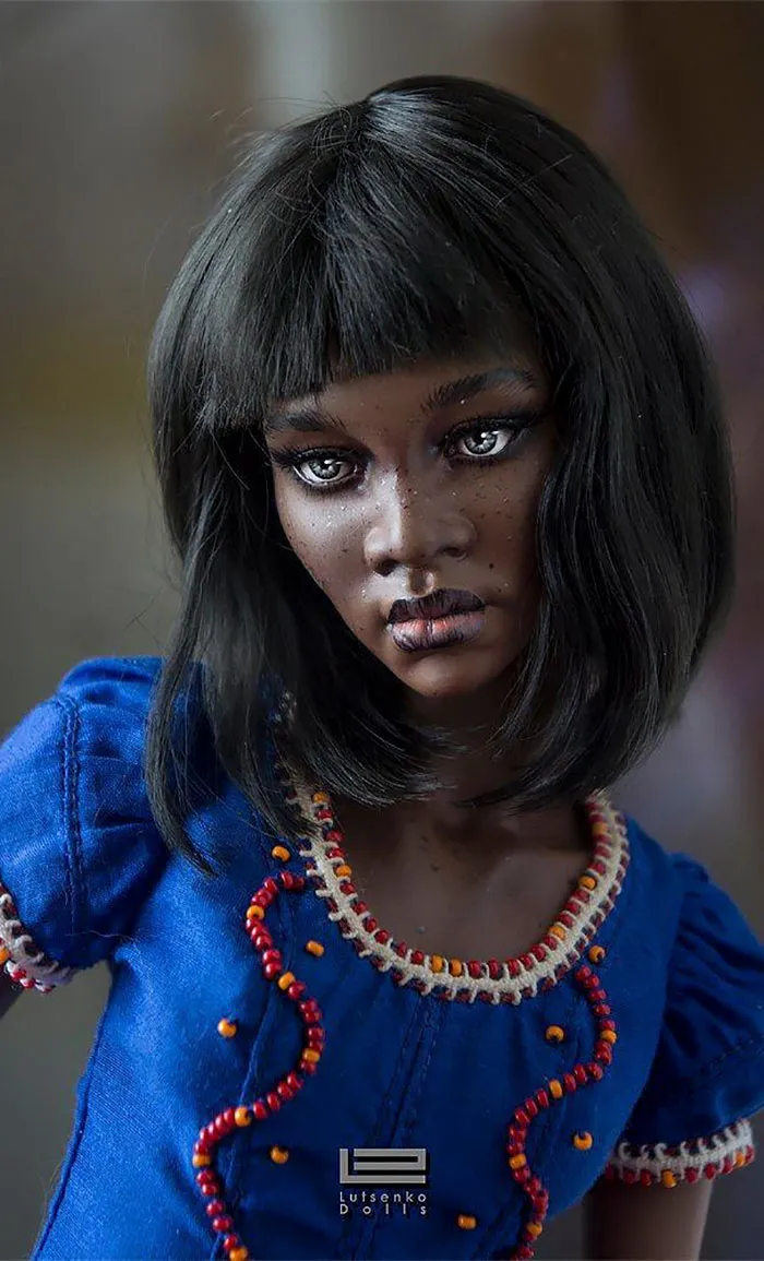 A Couple From Russia Creates Extremely Realistic Dolls (70 Pics)
