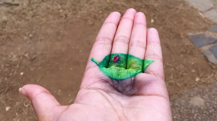 I Create Temporary 3D Paintings On My Left Hand (New Pics)