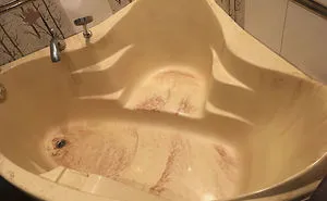 People Are Sharing The Worst Bathroom Design Fails They’ve Seen, And They’re Hilarious (30 Pics)