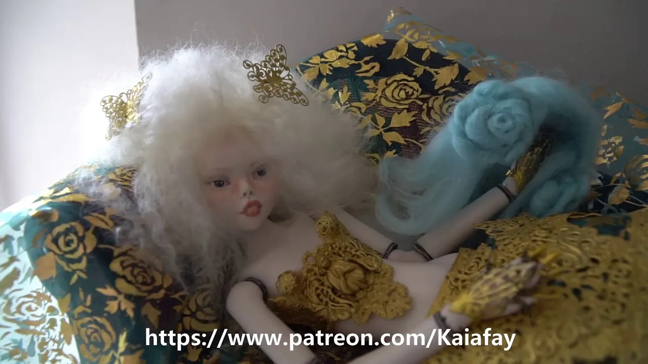 Artist Teaches To Make Beautiful Art Dolls