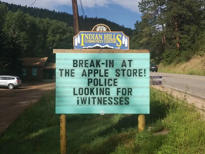 Someone In Colorado Is Putting Out The Funniest Signs Ever, And The Puns Are Priceless (New Pics)