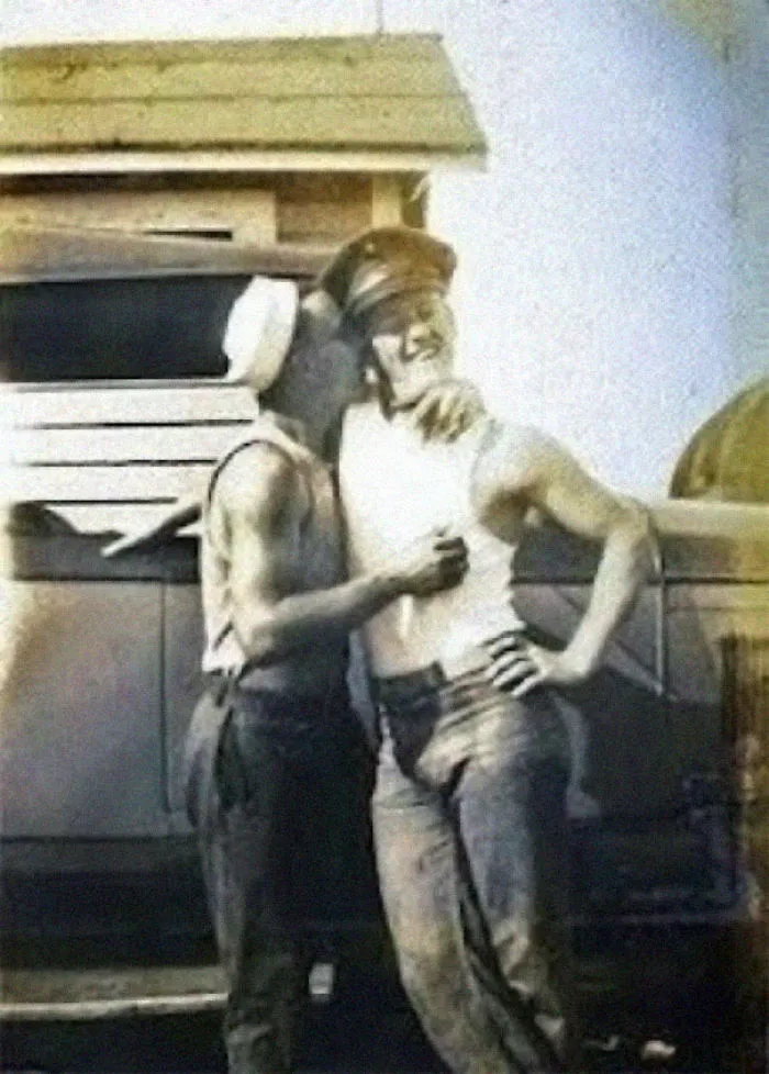 Tired Of People Claiming That Gays Never Existed Until Now, Person Collects 31 Pics As Proof That They Did