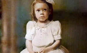 Photographer Spends 1000s of Hours Painstakingly Restoring 'Unrestorable' Photos And Here Are His 16 Most Impressive Works