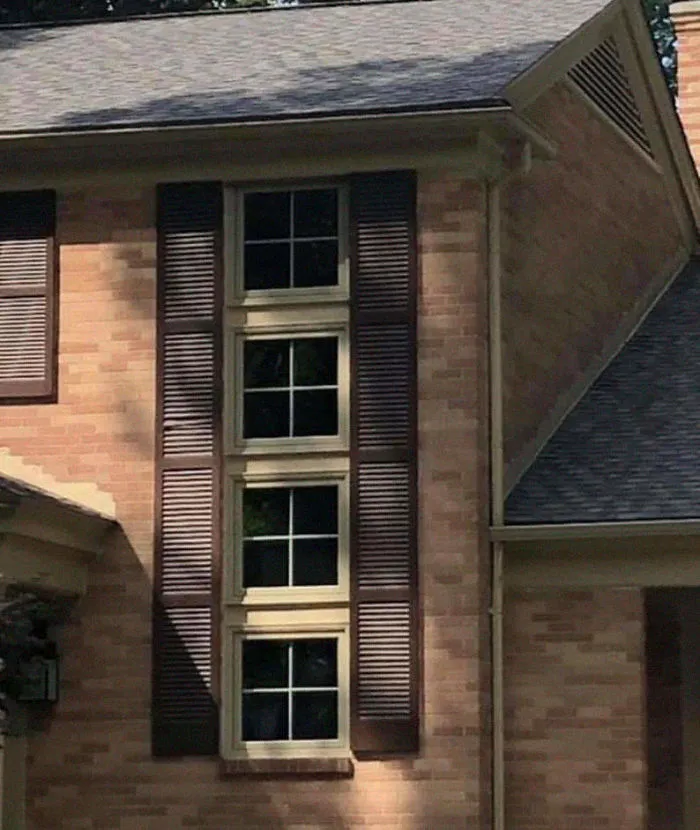 Real Estate Agent Posts 25 Of The Worst Home Design Finds By Her Fellow Agents
