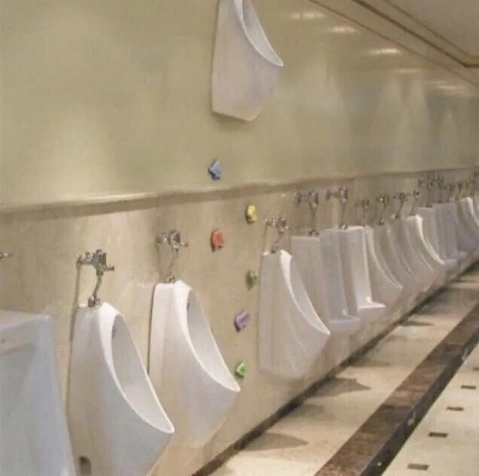 There's A Facebook Group That Posts Toilets With Threatening Auras, And Here's 40 Of The Best Ones