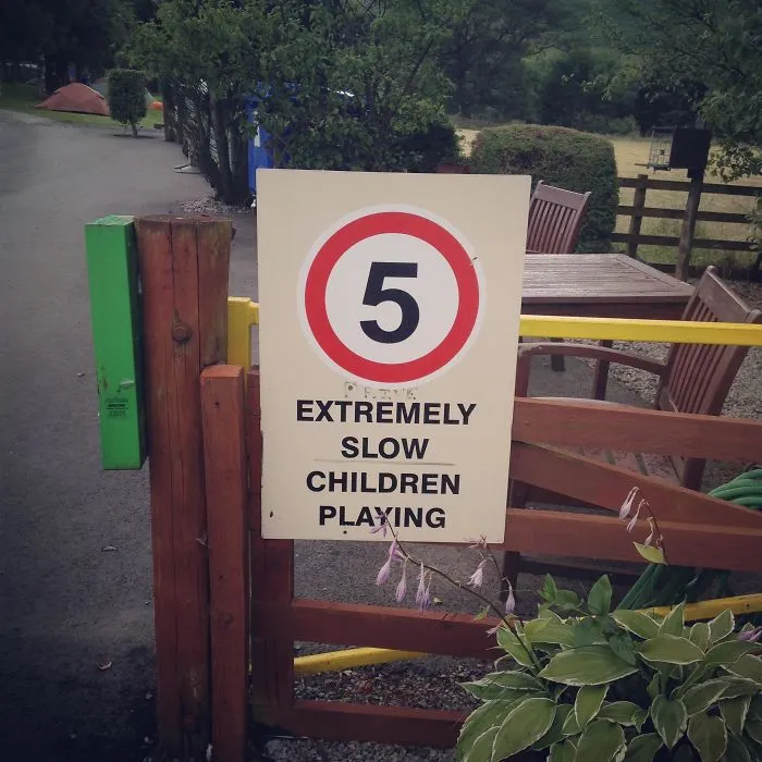 Five Extremely Slow Children Playing