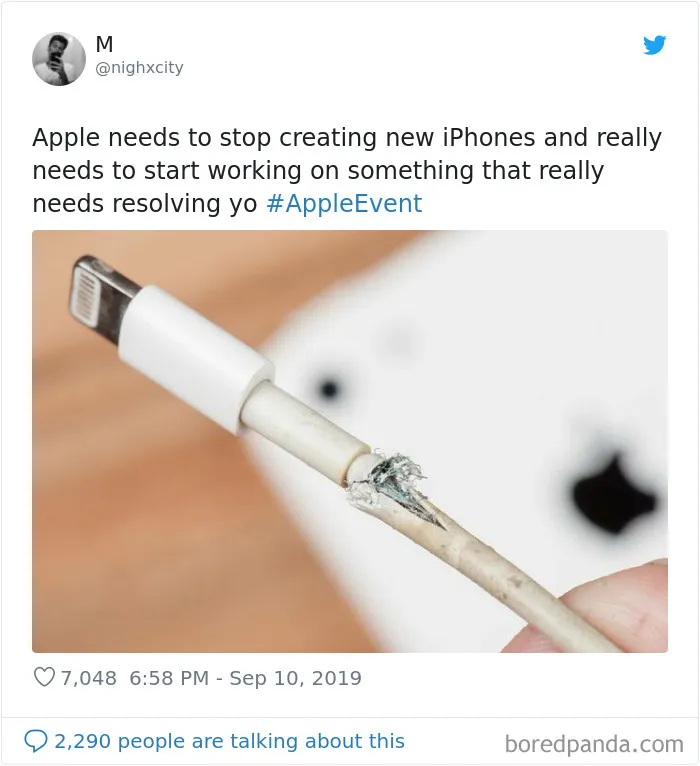 Apple Reveals Its Newest iPhone, The Internet Reacts With 30 Hilarious Memes