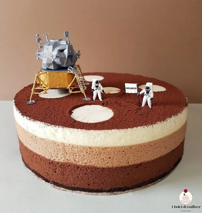 This Pastry Chef Transforms Plain Desserts Into Miniature Worlds And It's Too Sad To Eat