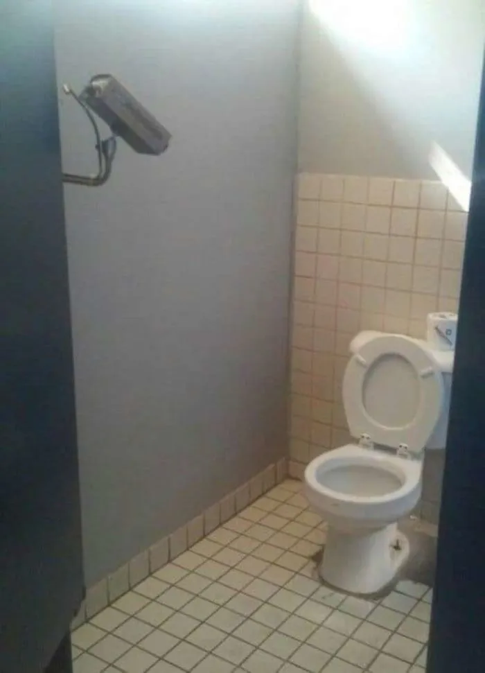 There's A Facebook Group That Posts Toilets With Threatening Auras, And Here's 40 Of The Best Ones