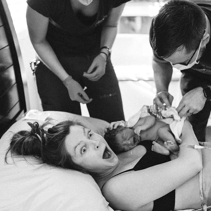 This Account Showcases Real Women That Don't Follow Society's Expectations (30 Pics)