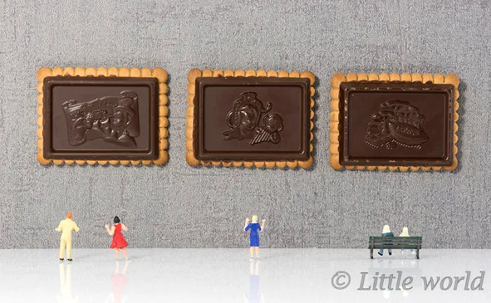 I Create Little Worlds Of Miniature People (83 Pics)