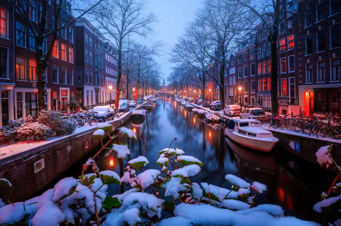 20 Photos Of My Hometown Amsterdam During Different Seasons