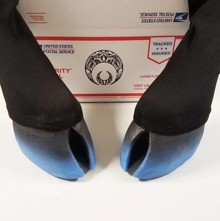 Artist Creates Shoes And Boots In The Shape Of Animal Hooves, And The Result Is Impressive