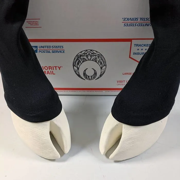 Artist Creates Shoes And Boots In The Shape Of Animal Hooves, And The Result Is Impressive